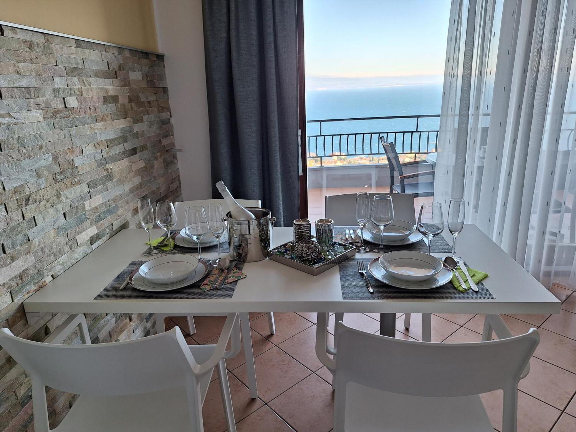 Villa Suzy-Apartments Suzana Lovran Luaran gambar