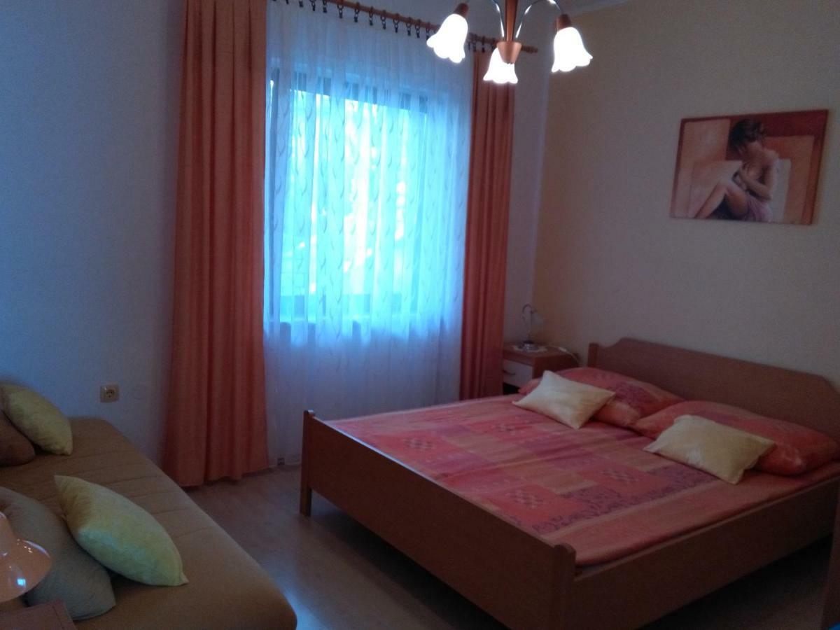 Villa Suzy-Apartments Suzana Lovran Luaran gambar